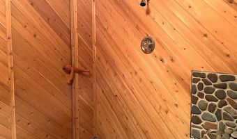 10 Elm Blvd, Babbitt, MN 55706