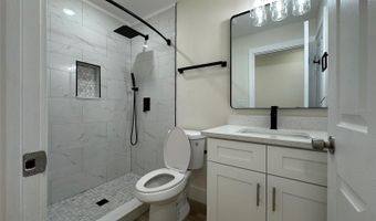 6013 FORTUNE Pl 6013, Apollo Beach, FL 33572