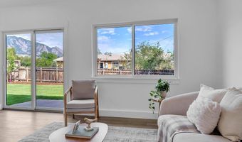 1495 Chambers Dr, Boulder, CO 80305