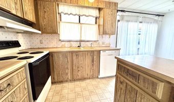3800 Mountain View Dr SE 43, Albany, OR 97322