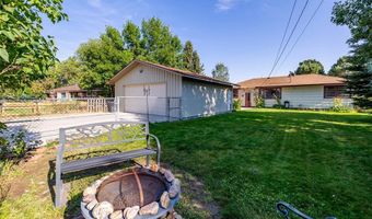 508 E Circle Dr E, Cody, WY 82414