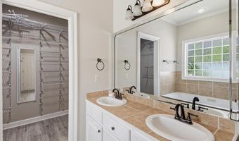 605 Shea Cv, Brandon, MS 39047