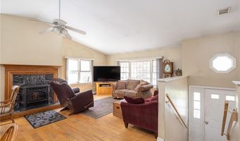246 Long Hwy, Little Compton, RI 02837
