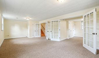 8524 DOTER Dr, Alexandria, VA 22308