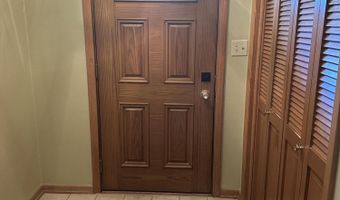 1323 N 3rd St, Aberdeen, SD 57401