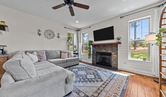 105 Bree Ct, Aberdeen, NC 28315
