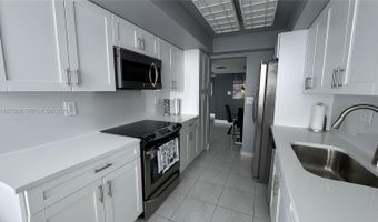 18071 Biscayne Blvd 704, Aventura, FL 33160