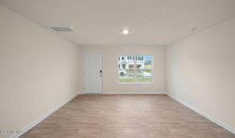 3914 Pasture Ln, Ayden, NC 28513