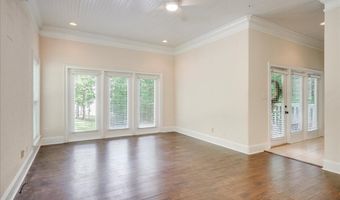 1034 N Pointe Dr, Lincolnton, GA 30817