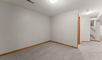 3505 Holly Ridge Dr, Cincinnati, OH 45255