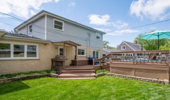 237 N Pioneer Dr, Addison, IL 60101