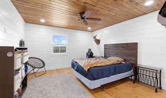 387 Emory Dr, Arab, AL 35016
