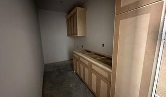1168 Duke Dr, Bauxite, AR 72011