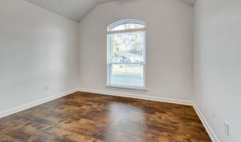 208 James St, Aledo, TX 76008