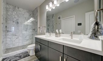 2511 W Queen Creek Rd 138, Chandler, AZ 85248