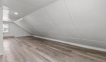 74 Leslie St, Cranston, RI 02910