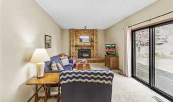 1181 Karth Lake Dr, Arden Hills, MN 55112