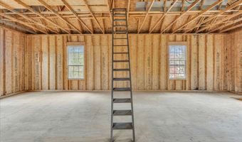 152 Church St, Belfast, ME 04915