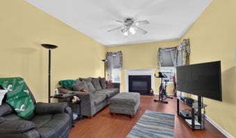 29 WALDEN Ln, Dover, DE 19904