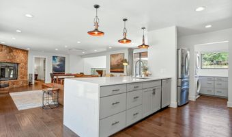 32 Mountain Lake Way, Angel Fire, NM 87710