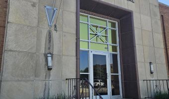 421 S Lincoln St, Aberdeen, SD 57401