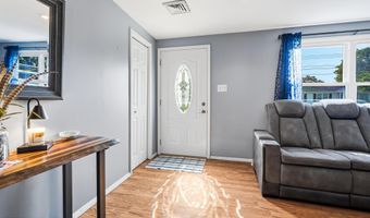416 Ocean Ave, Beachwood, NJ 08722
