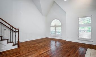 4144 Towne Green Cir, Addison, TX 75001