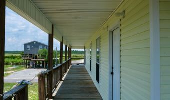 9019 St. Teresa Dr, Bay St. Louis, MS 39520