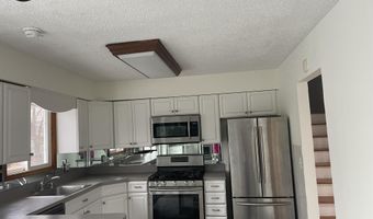 69 Mallard Rd, Bayville, NJ 08721