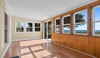 630 Seashore Dr, Atlantic, NC 28511