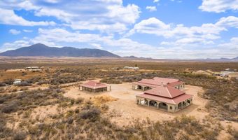 2076 W Tierra Contenta Trl, Bisbee, AZ 85603