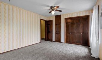 639 Oakridge Dr, Bartlesville, OK 74006
