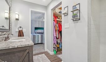 5152 Coppertree Ln, Avon, IN 46123