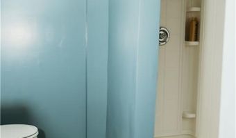 16 Ward Ave, Middletown, RI 02842