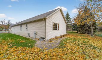 4733 WESTBROOK Ct, Appleton, WI 54913