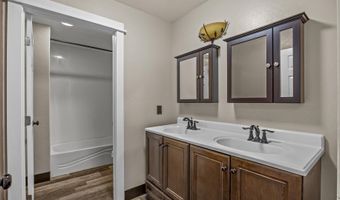 9097 2150 Rd, Austin, CO 81413