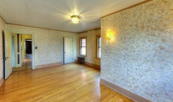 24 Hadwen Rd, Worcester, MA 01602