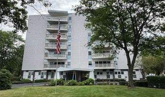 275 N Portage Path, Akron, OH 44303