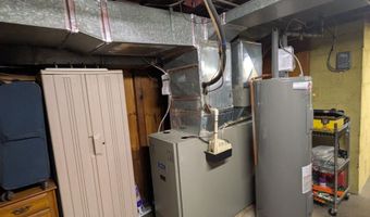 264 Timber Ln, Cheshire, CT 06410