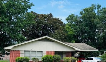 360 Spratley Ave, Biloxi, MS 39531