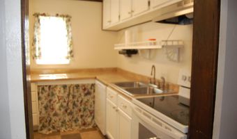 1706 Tennessee St, Alford, FL 32420