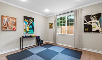 29621 Ridgeway Dr, Agoura Hills, CA 91301
