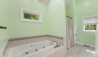 33015 FOREST KNOLL Dr, Laurel, DE 19956