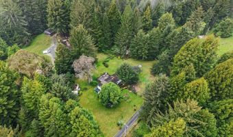 875 Aldergrove Rd, Arcata, CA 95521