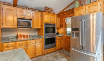 911 Austin Rd, Belton, SC 29627