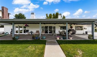 36608 Oak Ridge Dr, Yucaipa, CA 92399