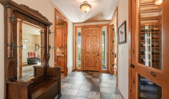 60875 Goldenwood Loop, Bend, OR 97702