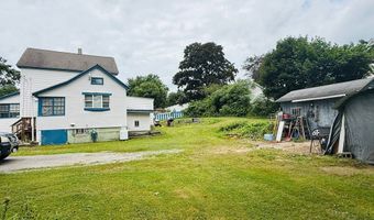 27 Warwick Ave, Athol, MA 01331