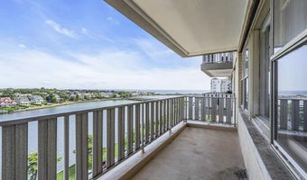 510 Deal Lake Dr 8F, Asbury Park, NJ 07712