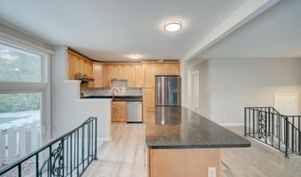 4837 RANDOLPH Dr, Annandale, VA 22003